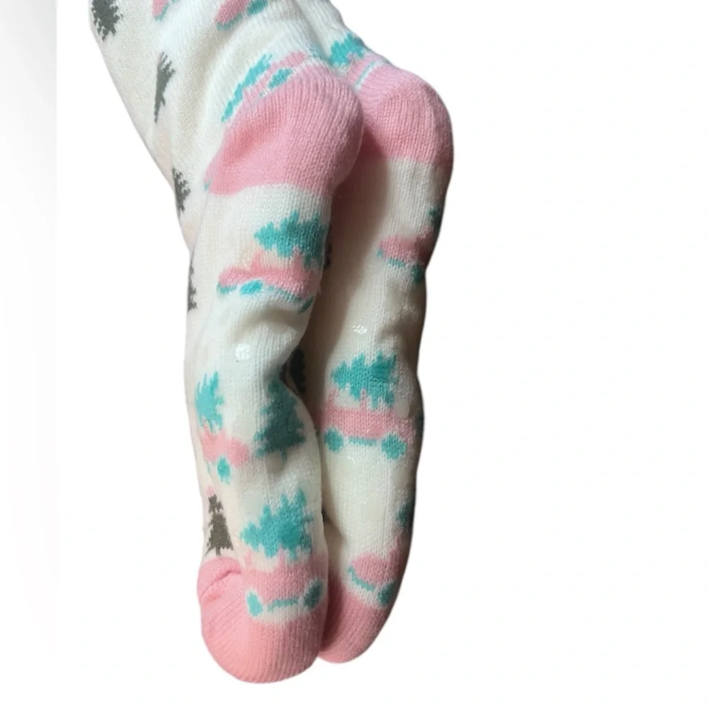 Cozy treehouse knits socks